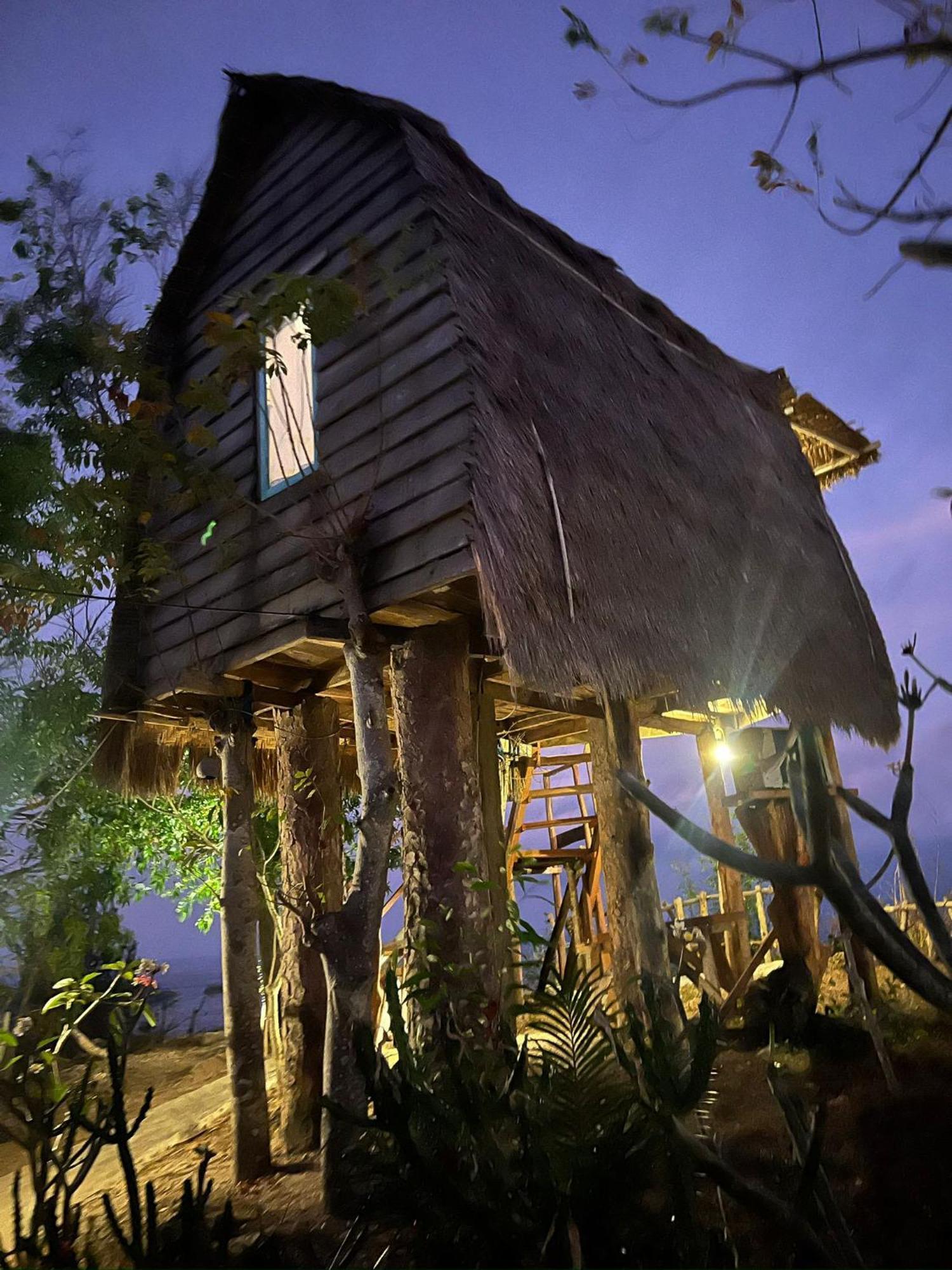 Eco-Tourist Dreamstay Treehouse Tanglad 객실 사진